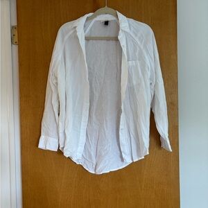 Universal Thread White Casual Button Down Shirt